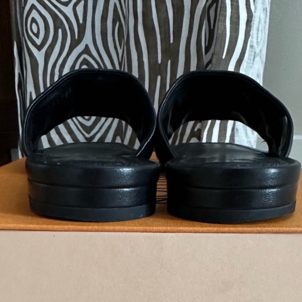 🌸💯Authentic Louis Vuitton Revival Mule Sandal - Picture 6 of 14